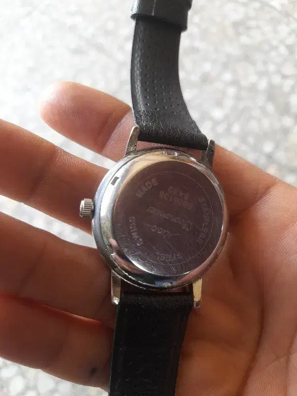 ساعت اتومات امگا|ساعت|سقز, |دیوار