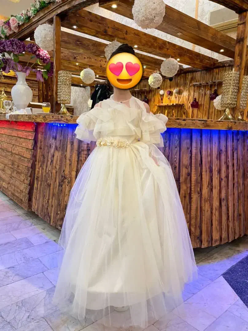 ۳ عدد لباس مجلسی دخترانه در حد نو|لباس|آمل, |دیوار