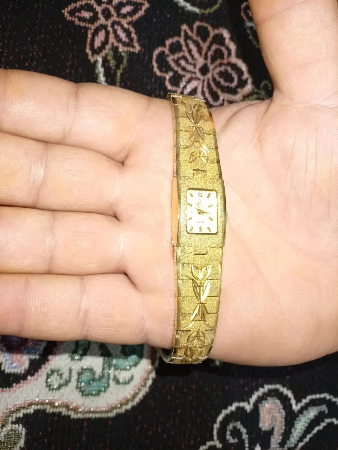 ساعت زنانه زیبا|ساعت|دزفول, |دیوار