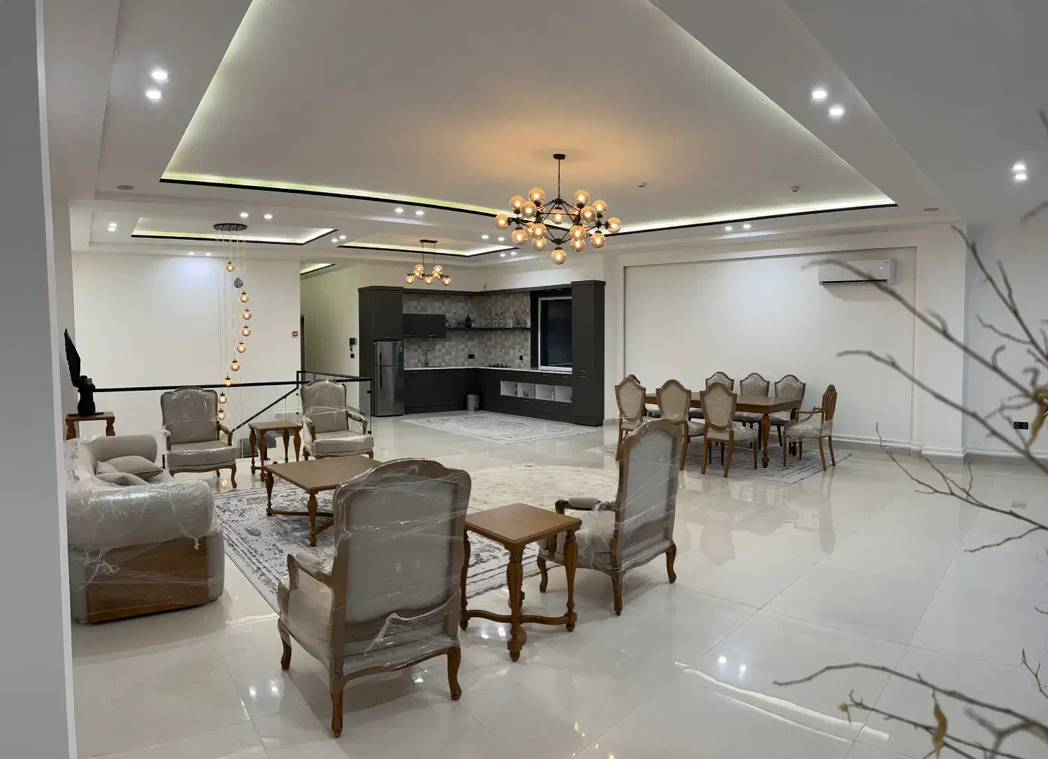 ویلا استخردار|اجارهٔ کوتاهمدت ویلا و باغ|قشم, |دیوار