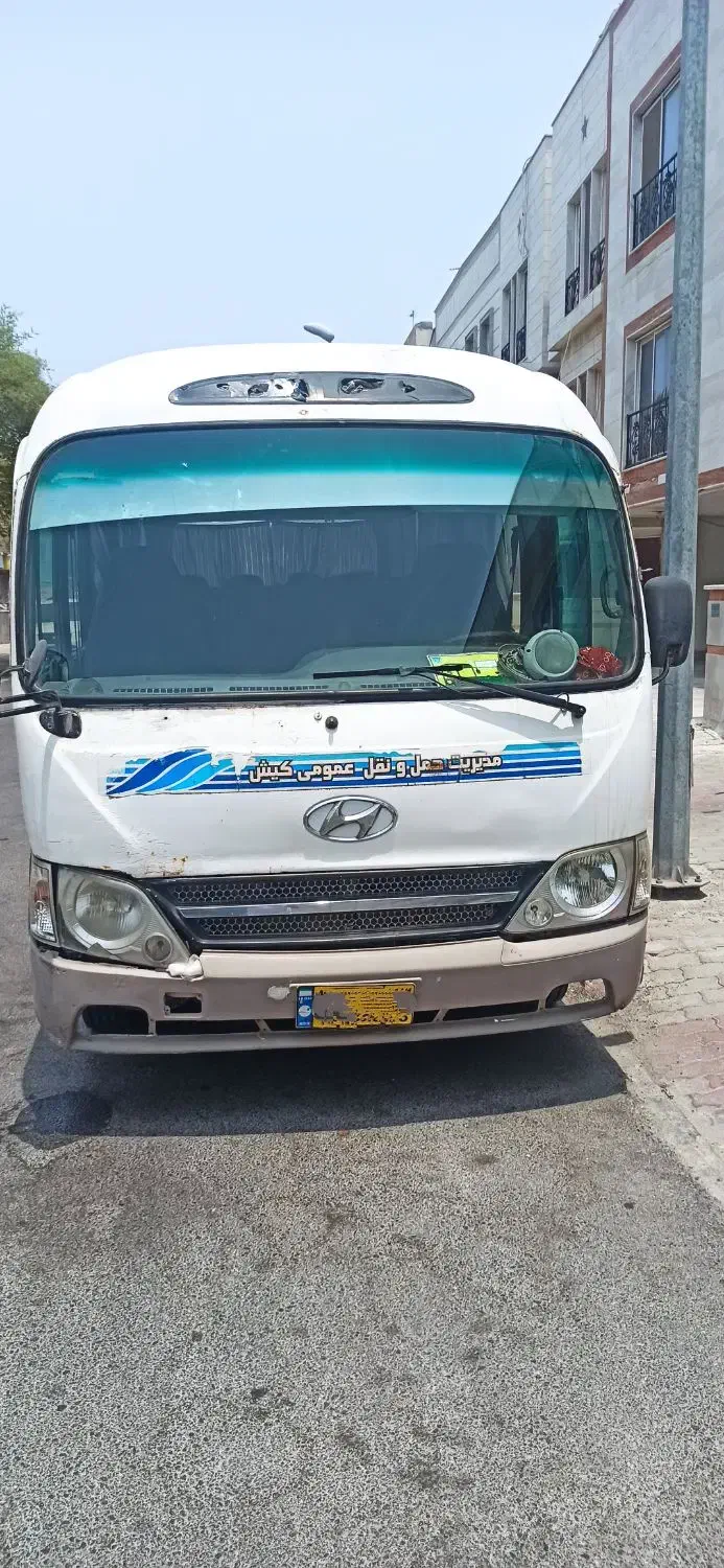 مینی بوس خطی هیوندای|خودرو سنگین|کیش, |دیوار