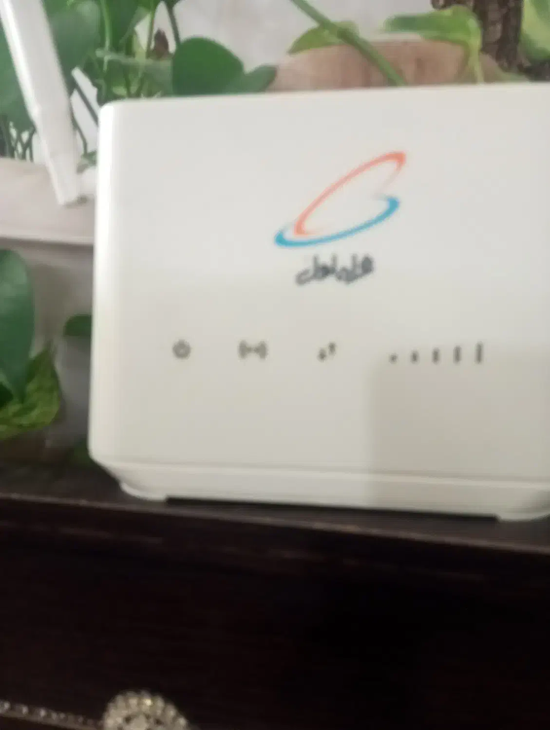 مودم همراه دوربین چرخشی برقی با باکارتن|مودم و تجهیزات شبکه|گلپایگان, |دیوار