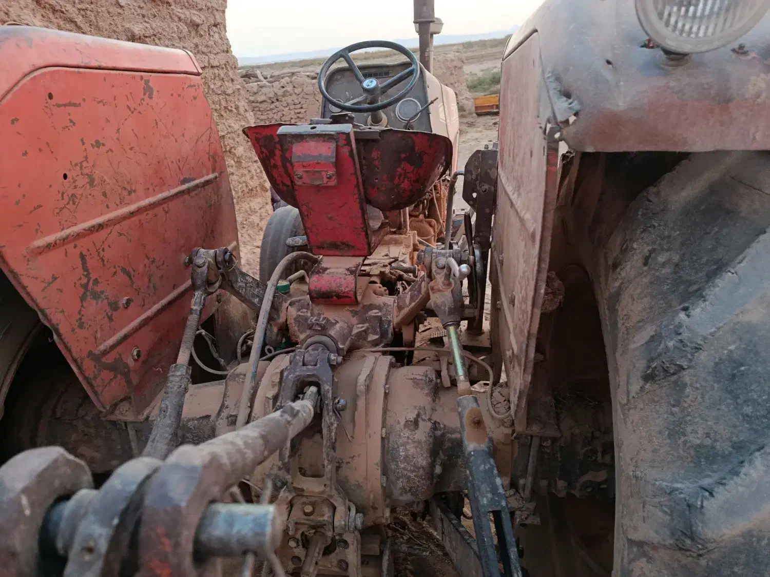 ...|خودرو سنگین|قائن, |دیوار