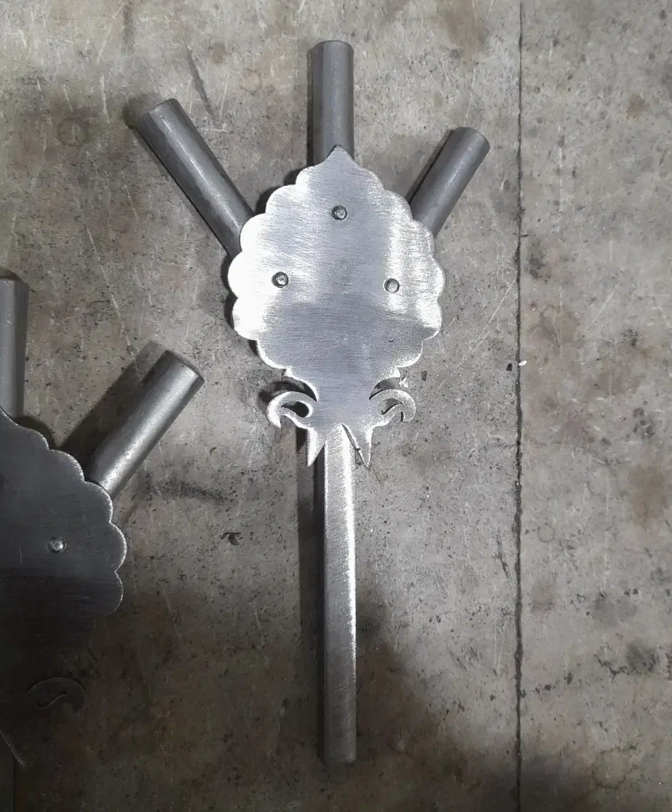 ج پر برای علم و علامت|کلکسیون اشیاء عتیقه|تهران, مسعودیه|دیوار