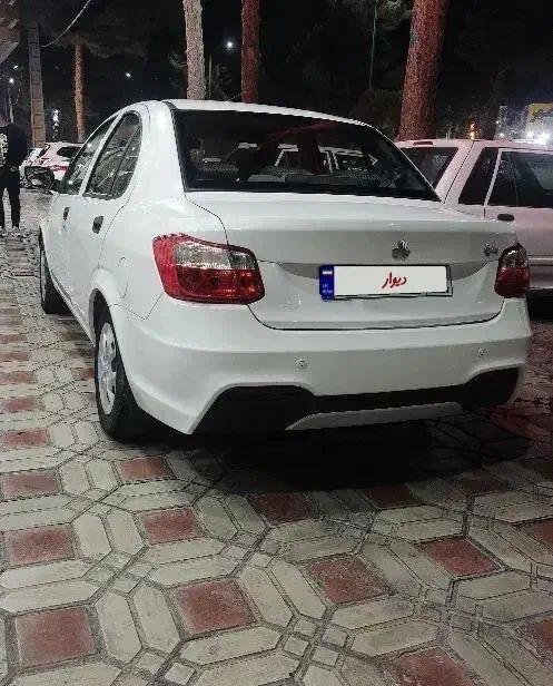 ساینا s|خودرو سواری و وانت|شاهین‌شهر, گزبرخوار|دیوار