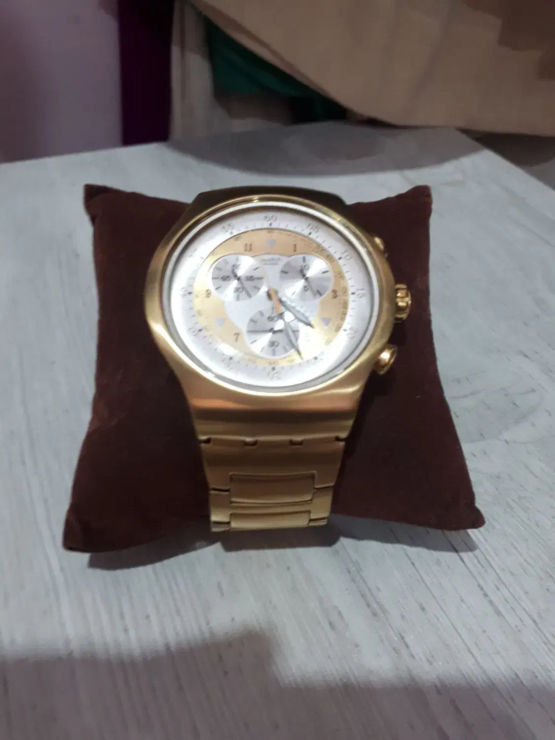 ساعت سواچ|ساعت|اهواز, باغ شیخ|دیوار