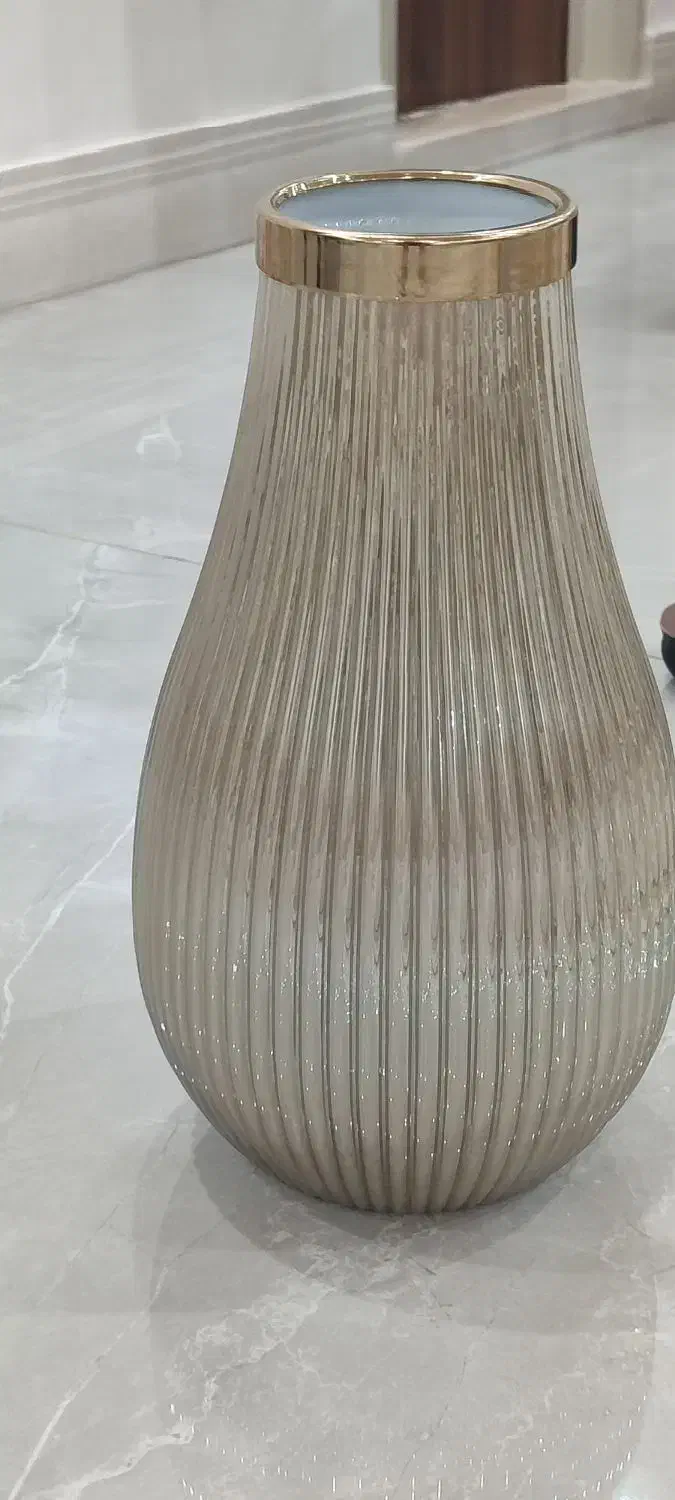 گلدان شیشه ای|گل و گیاه طبیعی|پاکدشت, پاکدشت (مامازند)|دیوار