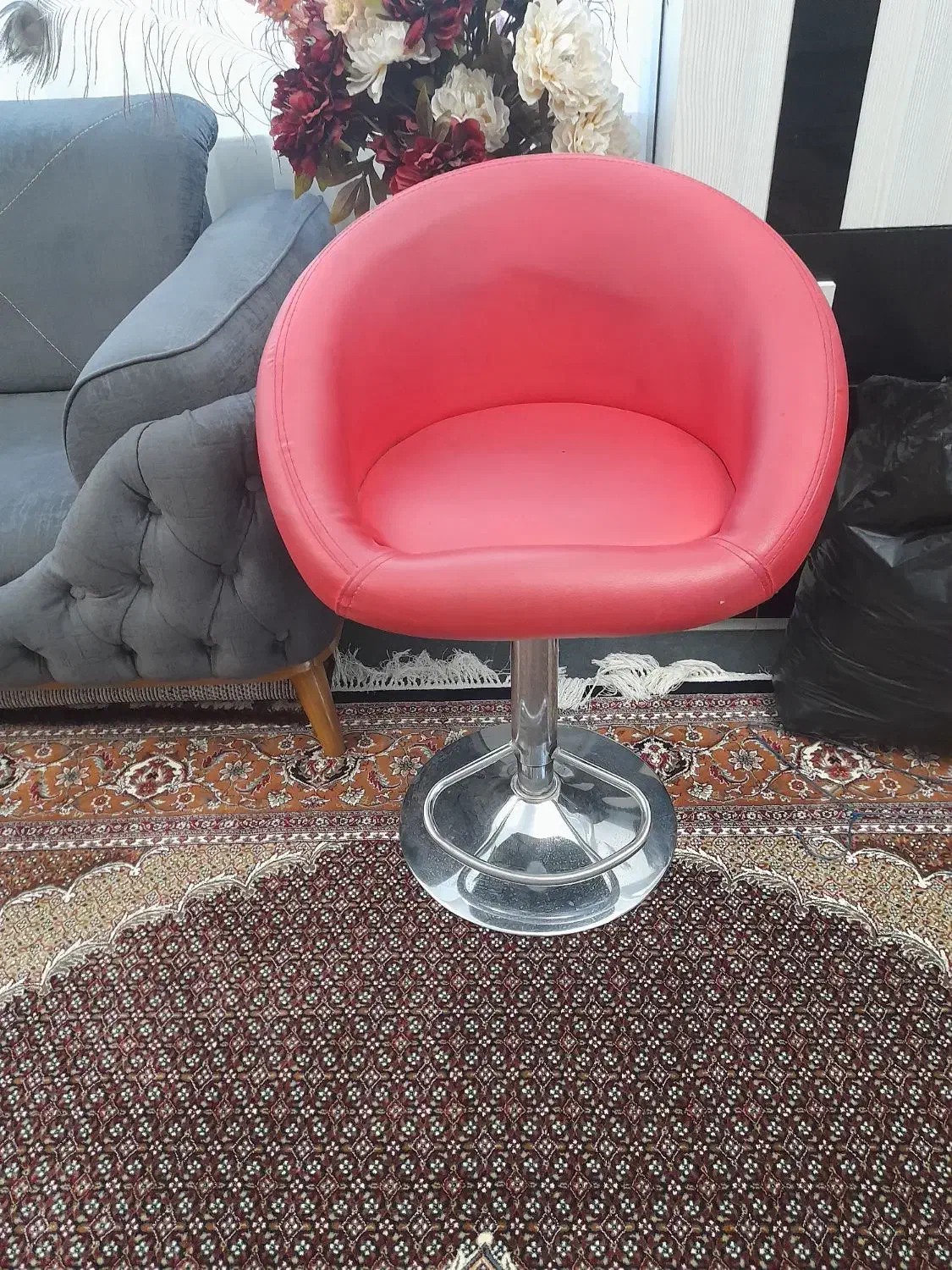 صندلی جکدار گردون|صندلی و نیمکت|اردبیل, |دیوار