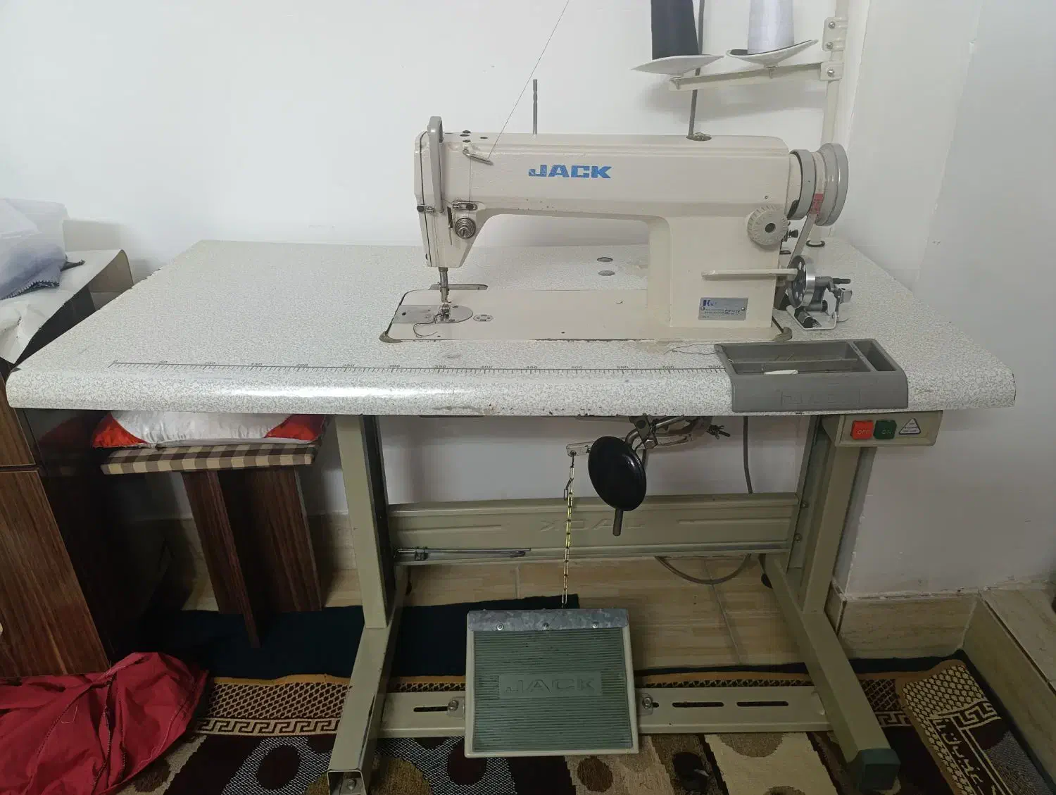 چرخ خیاطی صنعتی jak|چرخ خیاطی و ریسندگی|فلاورجان, |دیوار