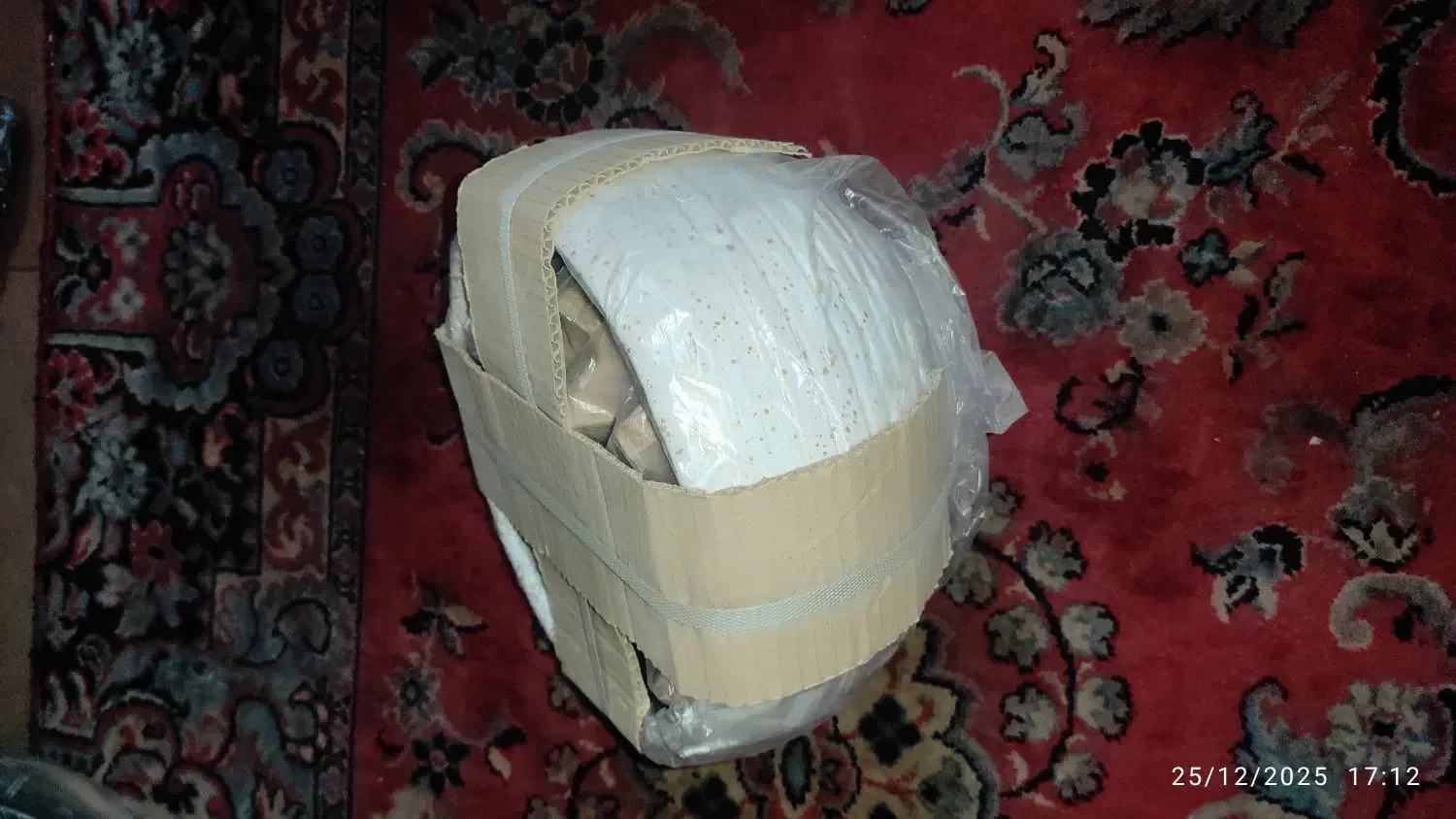 گلدان|گل و گیاه طبیعی|اهواز, معین زاده|دیوار