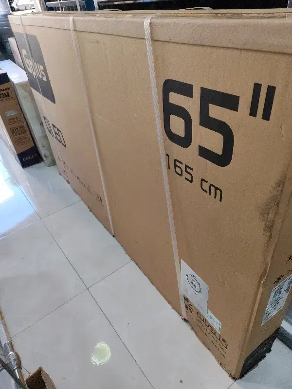 تلویزیون 65 جی پلاس|تلویزیون و پروژکتور|ایلام, |دیوار