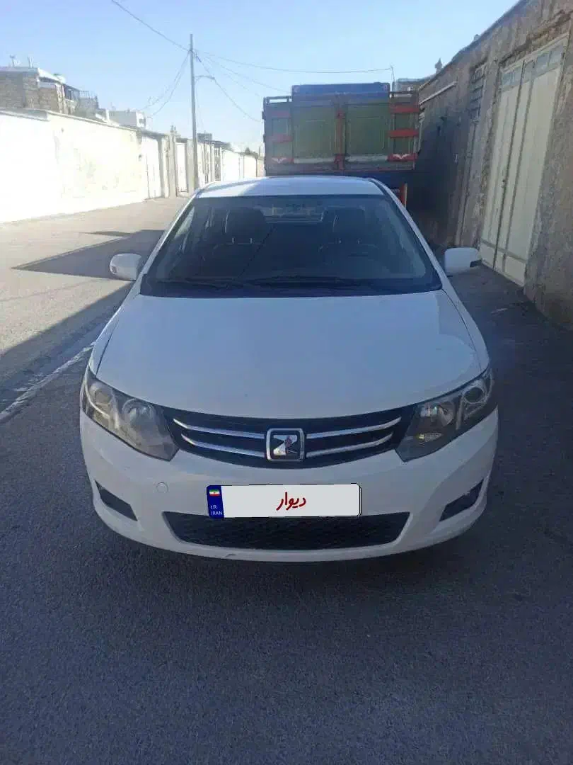 آریوZ300 مدل 97 سفید|خودرو سواری و وانت|شیراز, گل سرخ|دیوار