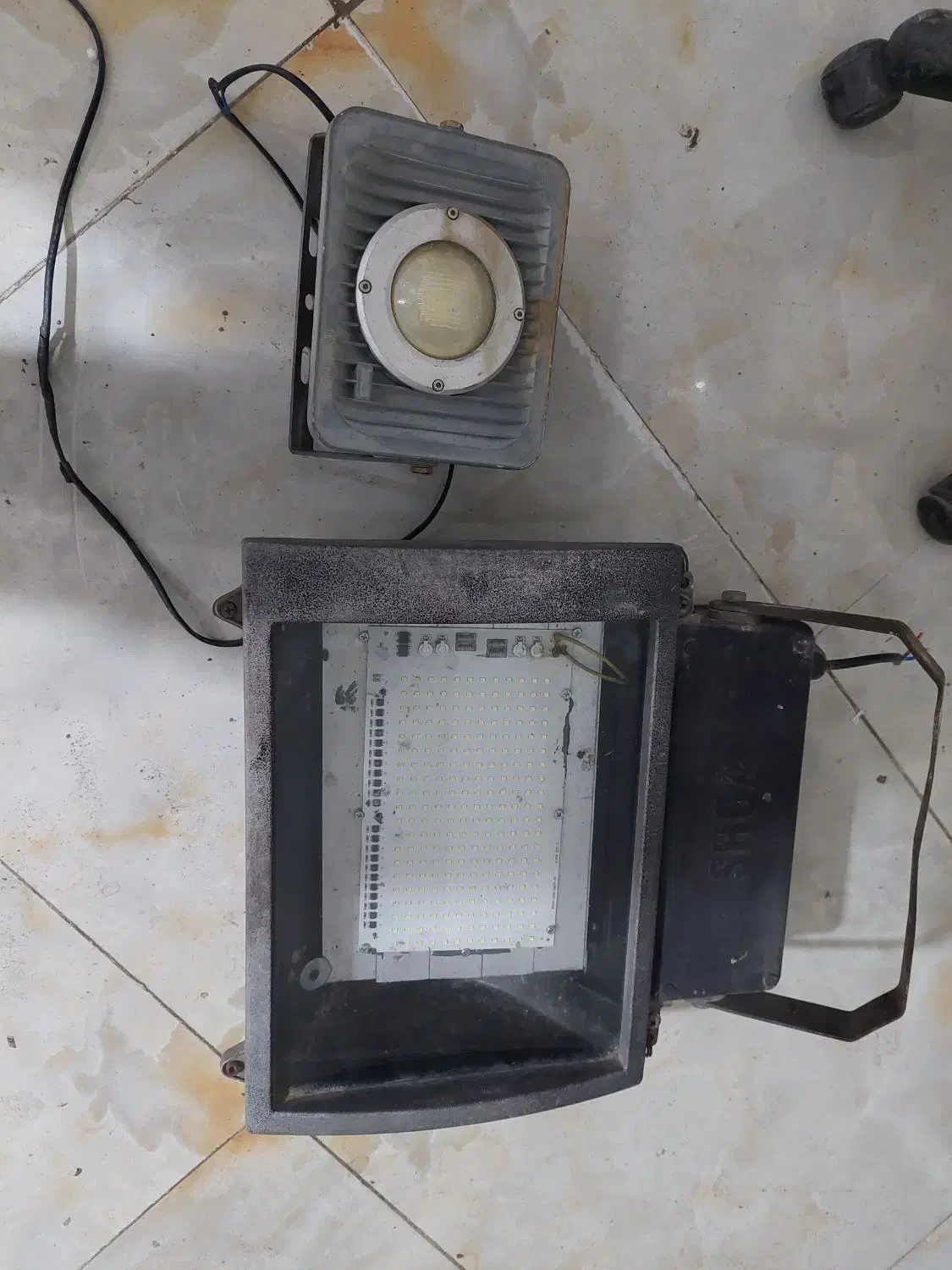 پرژکتور قوی نو افکن|تلویزیون و پروژکتور|نیشابور, مدرس|دیوار