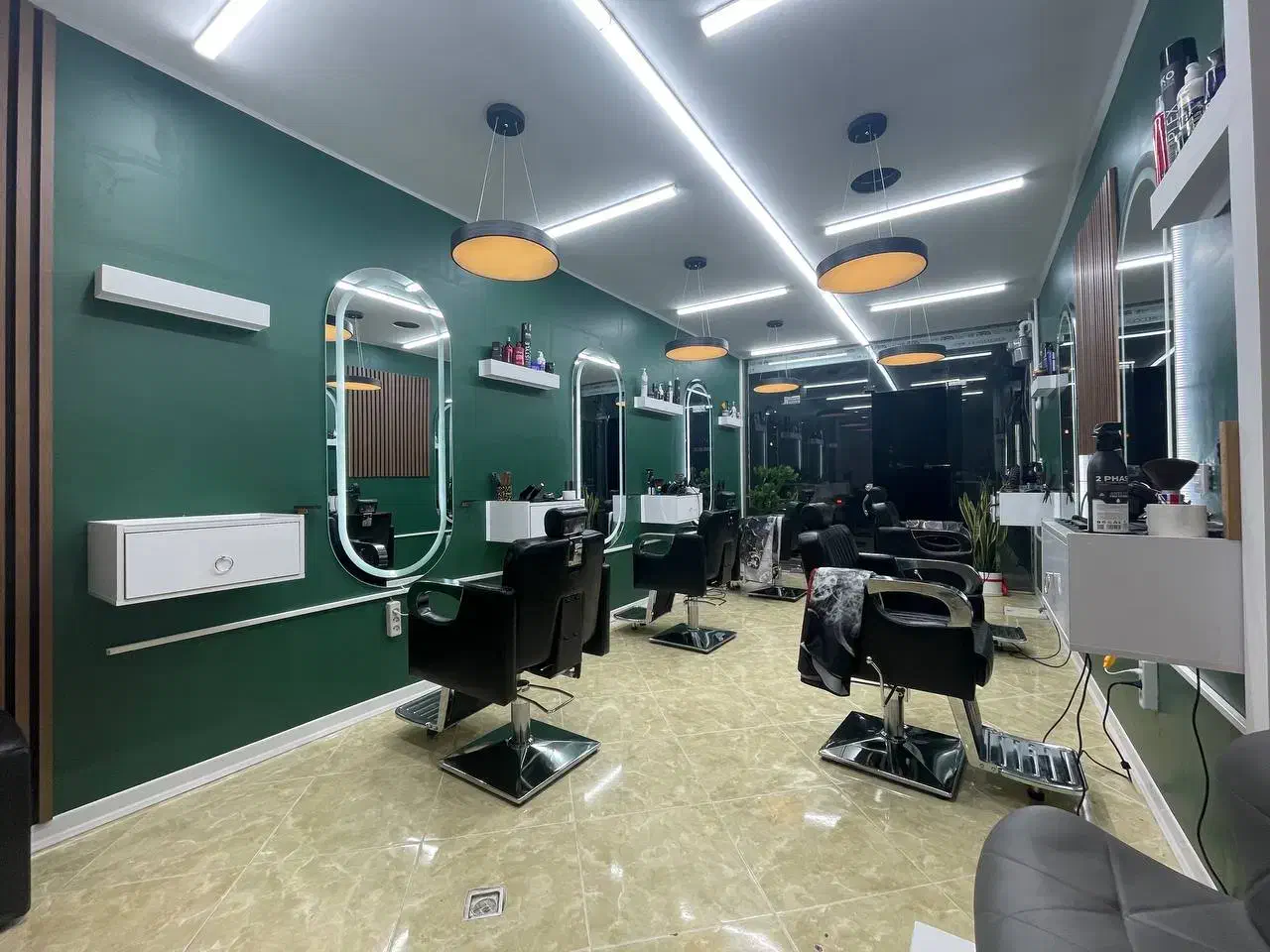 آرایشگر آقا محدوده فردیس|استخدام درمانی، زیبایی، بهداشتی|فردیس, فردیس|دیوار