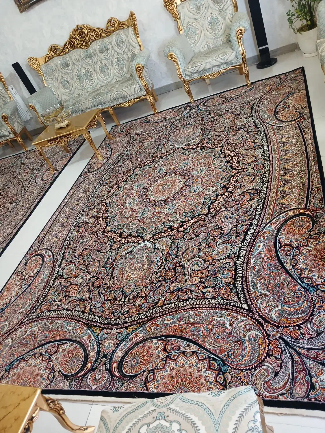 فرش ۹ متری|فرش|کرمانشاه, |دیوار