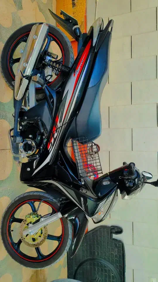 بی کلاچ گلکسی|موتورسیکلت|فلاورجان, |دیوار