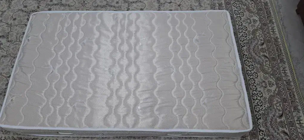 تشک خوشخواب|تشک تختخواب|صدرا-فارس, فاز ۲|دیوار