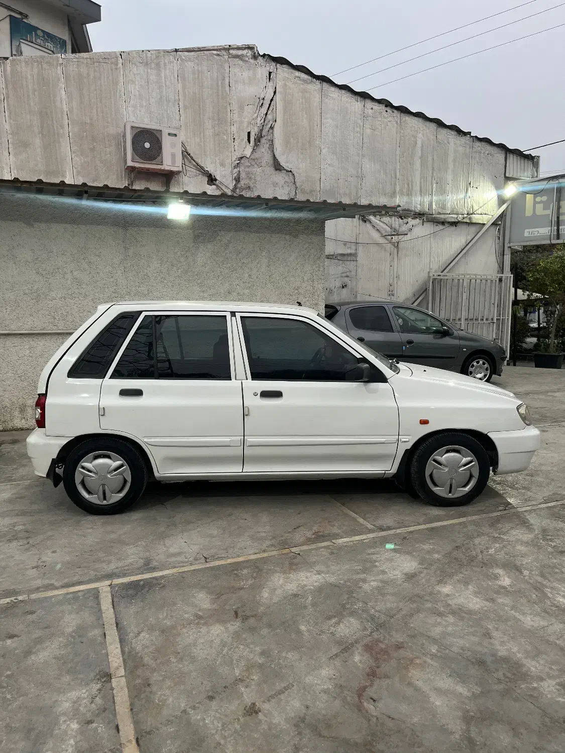 ۱۱۱ مدل ۹۷ بیرنگ شاسی بدون ترک جوش استثنایی|خودرو سواری و وانت|نوشهر, |دیوار