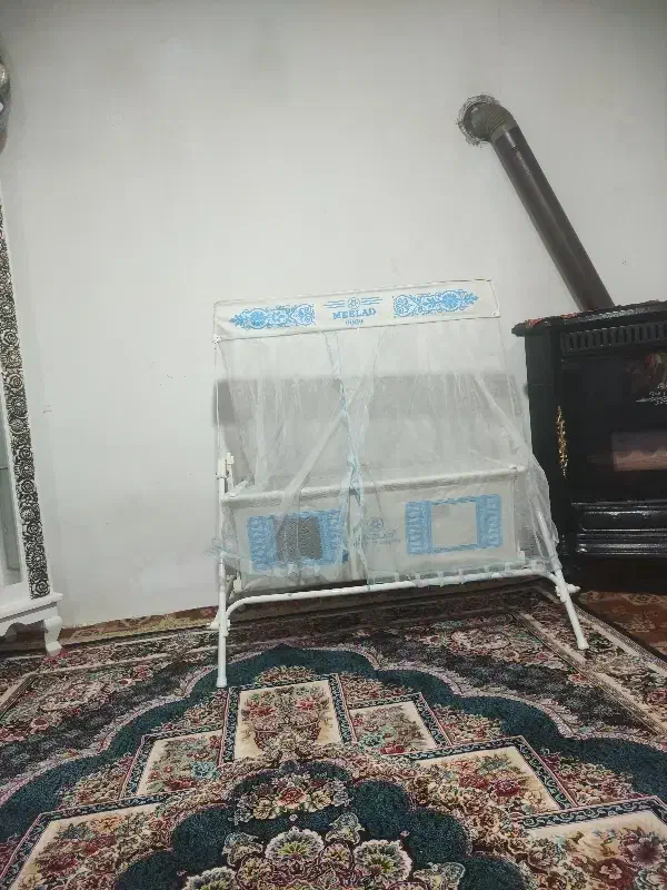 گهواره|اسباب و اثاث بچه|مراغه, |دیوار