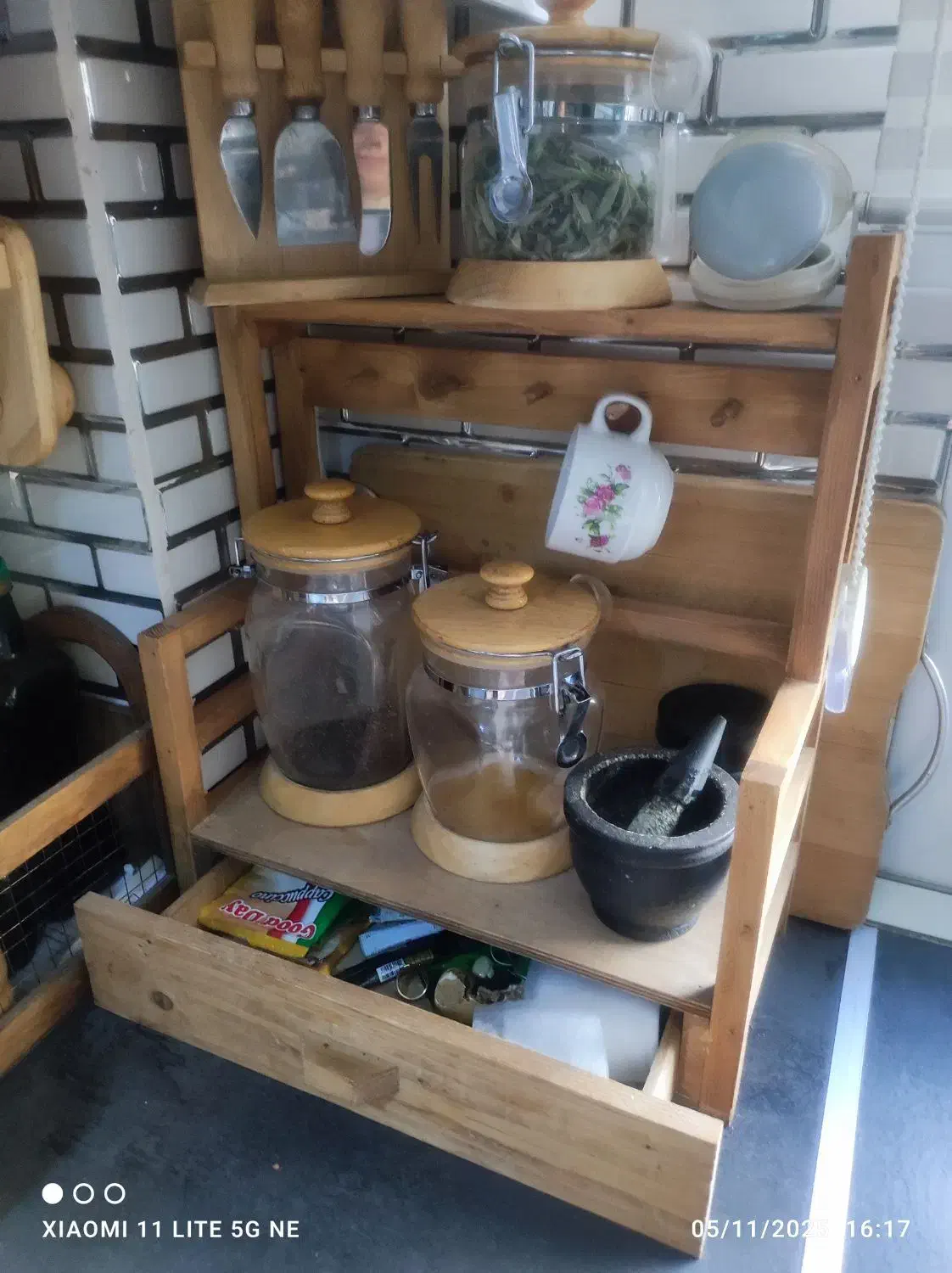 استند چوبی کشودار|آبچکان و نظمدهنده ظروف|رباطکریم, رباطکریم|دیوار