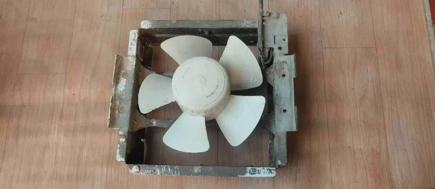 فن هواکش|پنکه و تصفیهکنندهٔ هوا|اراک, |دیوار