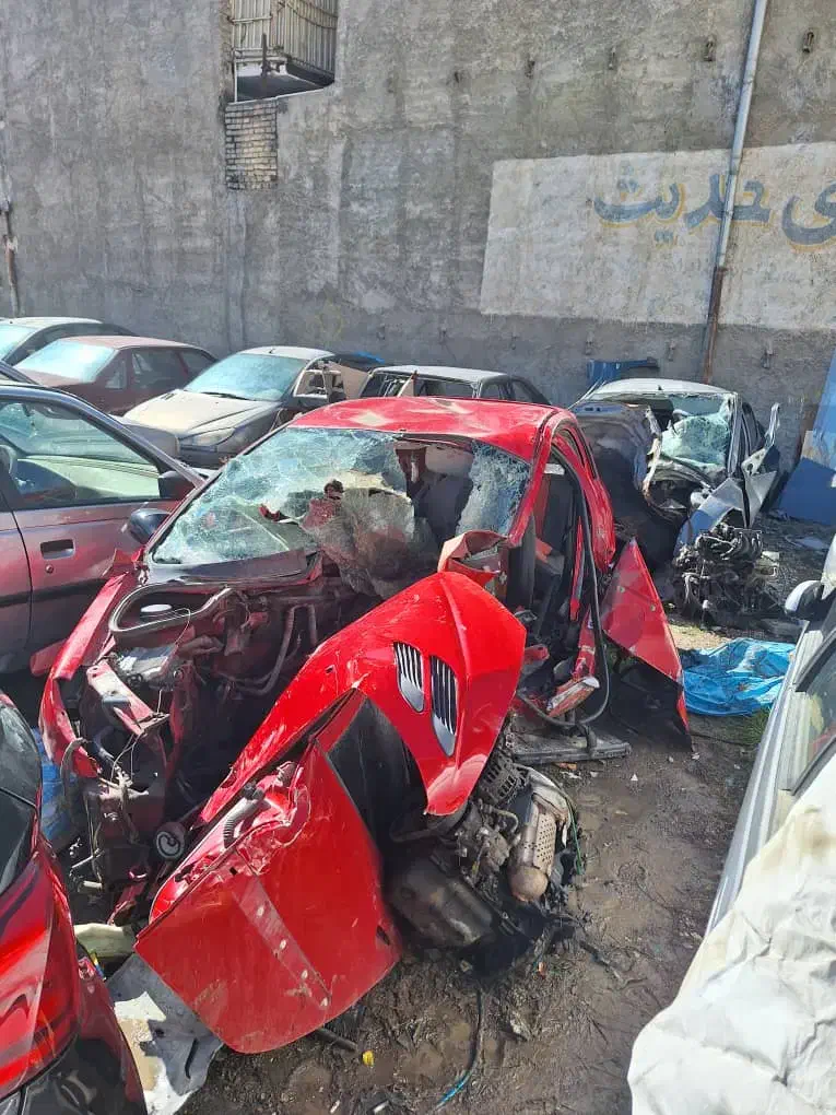 ۲۰۶ تصادفی|خودرو سواری و وانت|کرج, گلشهر|دیوار