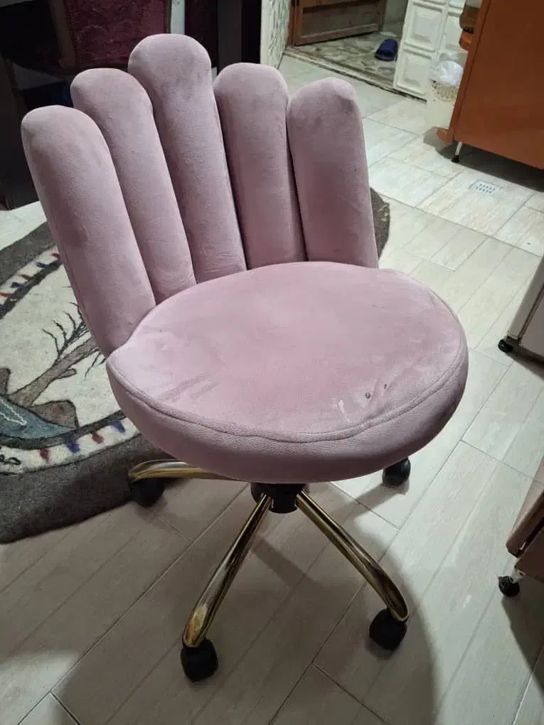 تخت اکستشن مژه و صندلی ست|آرایشگاه و سالن‌های زیبایی|رامسر, |دیوار