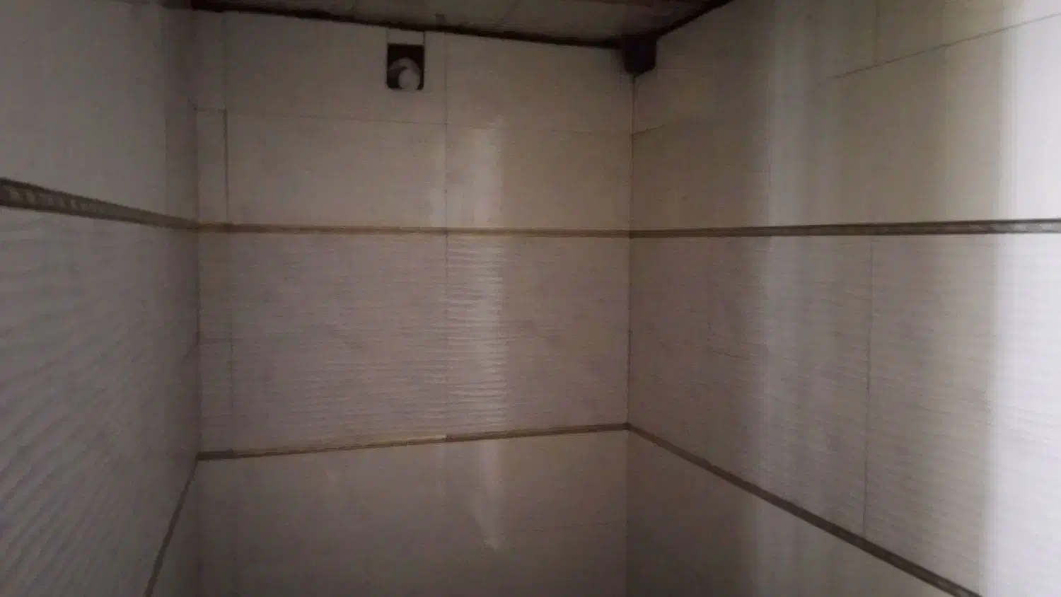 کاشی کار هستم با سابقه بالا ۱۵ سال|خدمات پیشه و مهارت|شیروان (خراسان), |دیوار