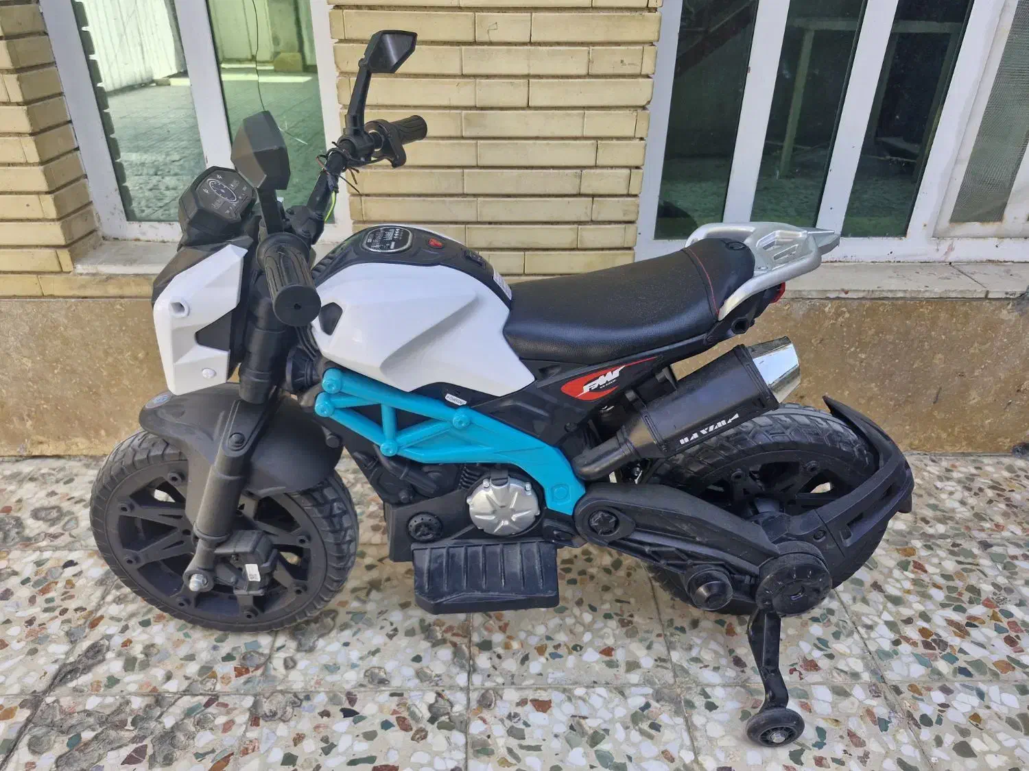 موتور شارژی|اسباب‌‌بازی|مرودشت, رامجرد یک|دیوار