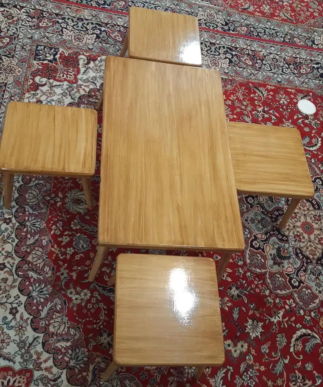 میزجلومبلی و۴تا عسلی|مبلمان خانگی و میز عسلی|شهرکرد, |دیوار