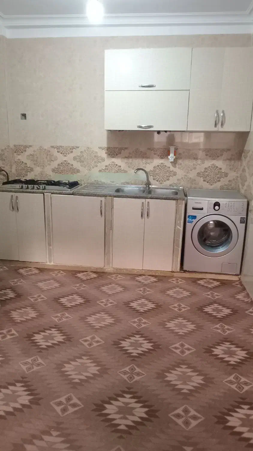 خانه وآشپز خانه|آبچکان و نظمدهنده ظروف|اسالم, |دیوار