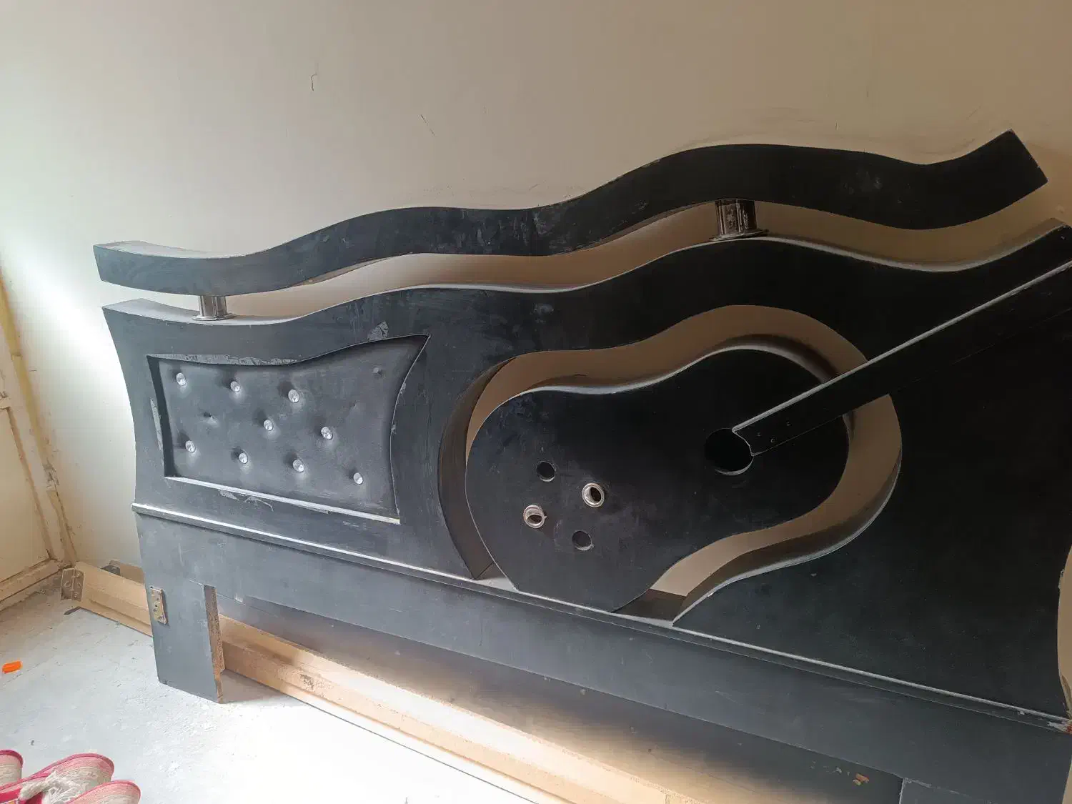 تخت دونفره|تخت و سرویس خواب|تربت جام, والفجر|دیوار