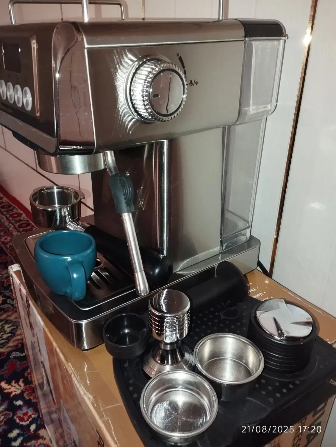 قهوه ساز نیمه صنعتی مارک NDVA|سماور، چایساز، قهوهساز|اصفهان, گورت|دیوار