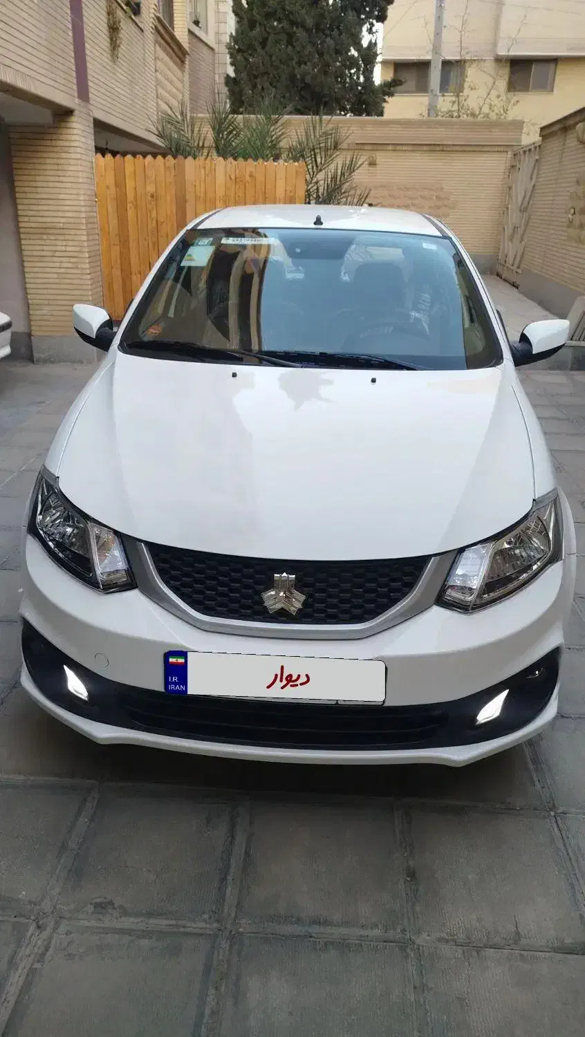 ماشین ساینا|خودرو سواری و وانت|اصفهان, فجر|دیوار