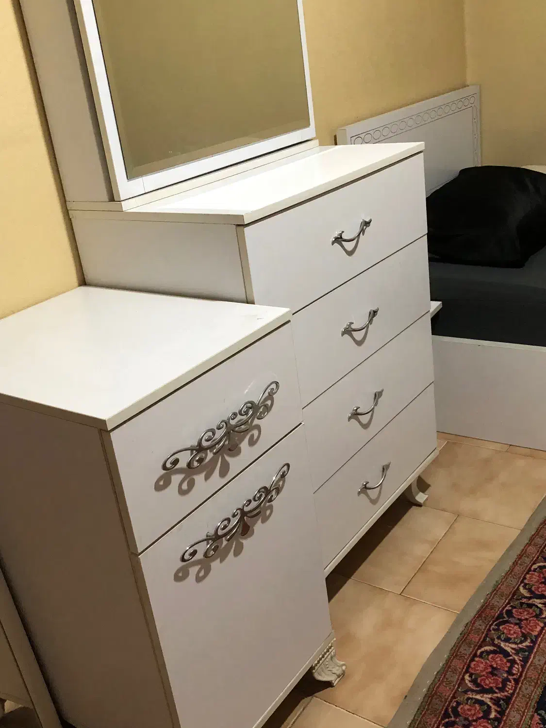 سرویس تخت تک نفره و دراور و کمد و پا تختی|تخت و سرویس خواب|تهران, نیلوفر|دیوار