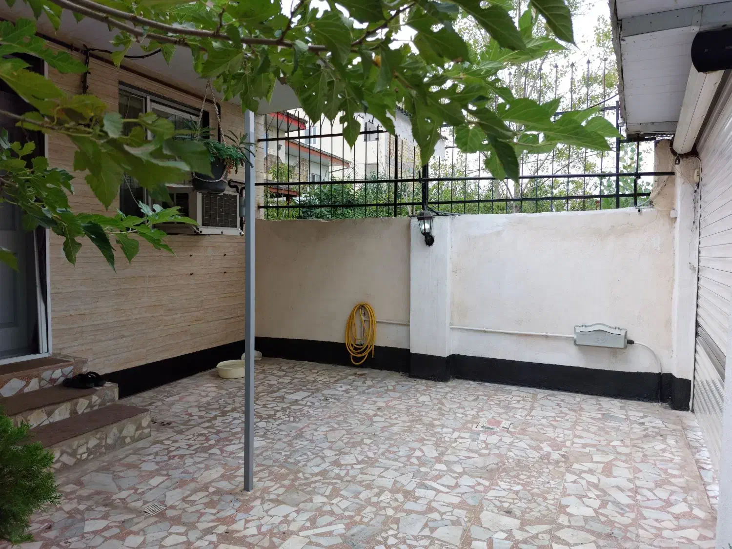 ویلایی دنج|اجارهٔ کوتاه‌مدت ویلا و باغ|رشت, لاکان شهر|دیوار