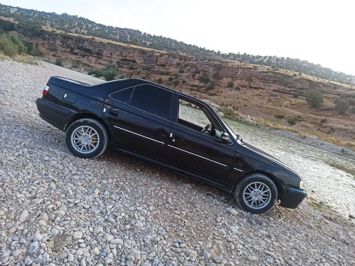 پارس مدل ۸۱ شاسی سالم|خودرو سواری و وانت|یاسوج, |دیوار