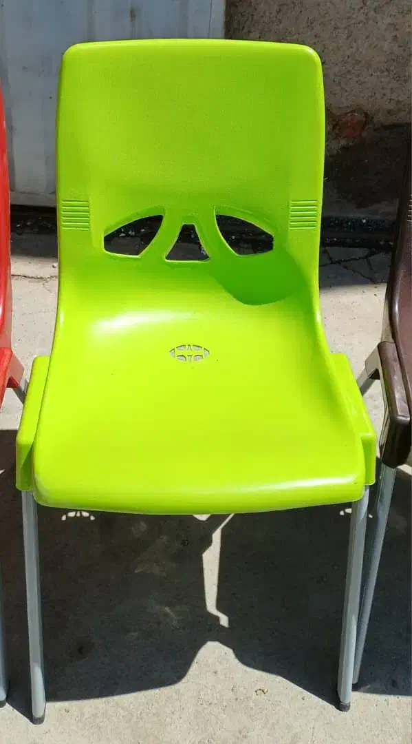 صندلی پلاستیکی ناهار خوری مدل زاگرس(۱۵۹)|میز و صندلی غذاخوری|تهران, امامت|دیوار