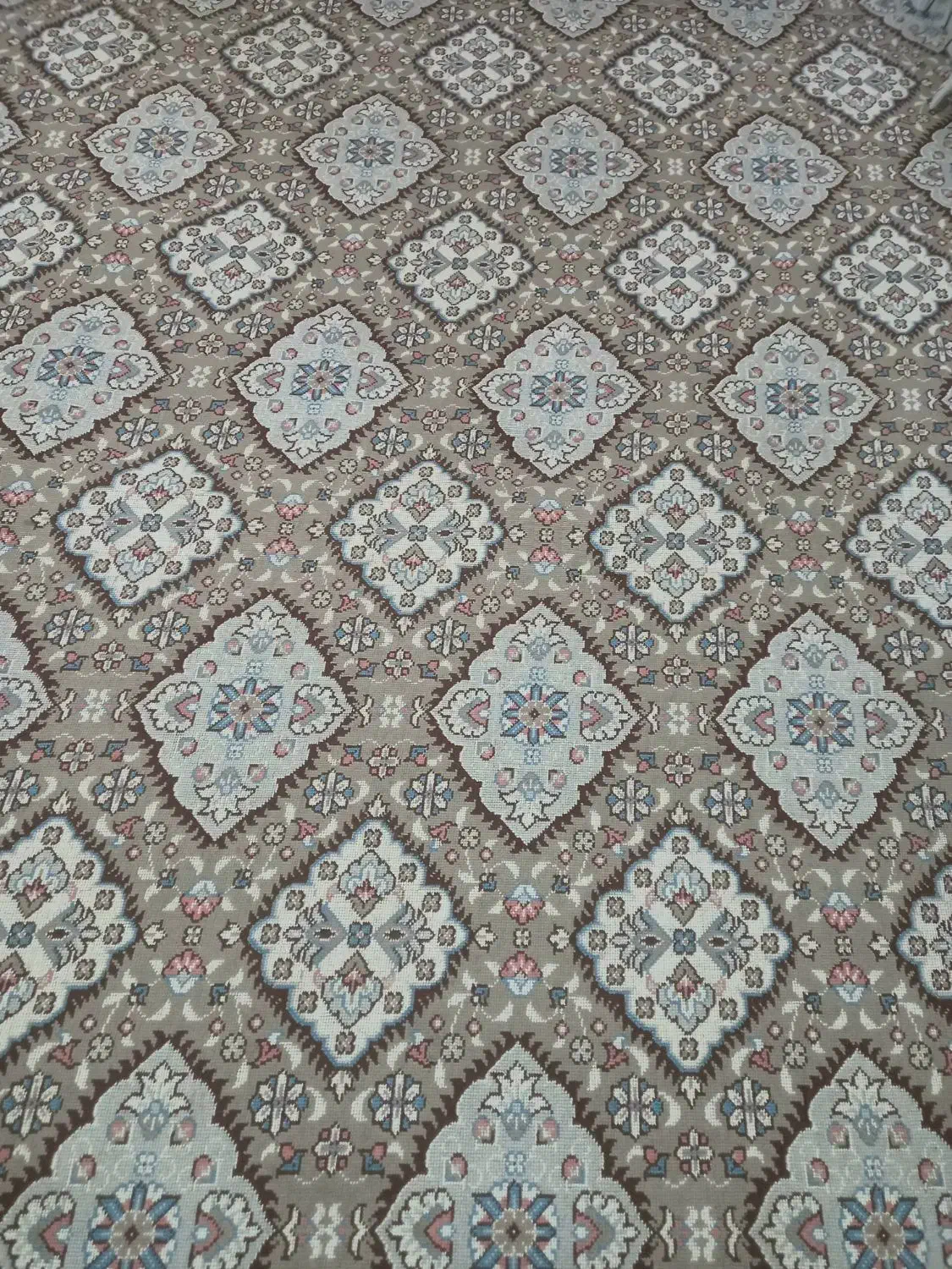 گلیم ۶ متری در حد نوی نو|گلیم، جاجیم، گبه|خمینیشهر, |دیوار