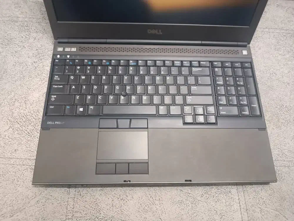 لپ تاپ Dell M4800 نسل 4 گرافیکدار با موس و کیف|رایانه همراه|ساری, |دیوار