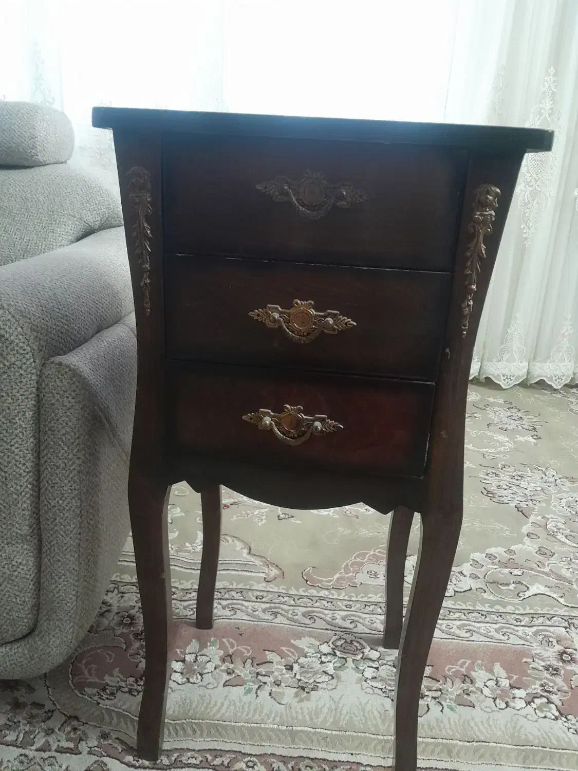 میز تلفن|میز تلفن|قوچان, |دیوار