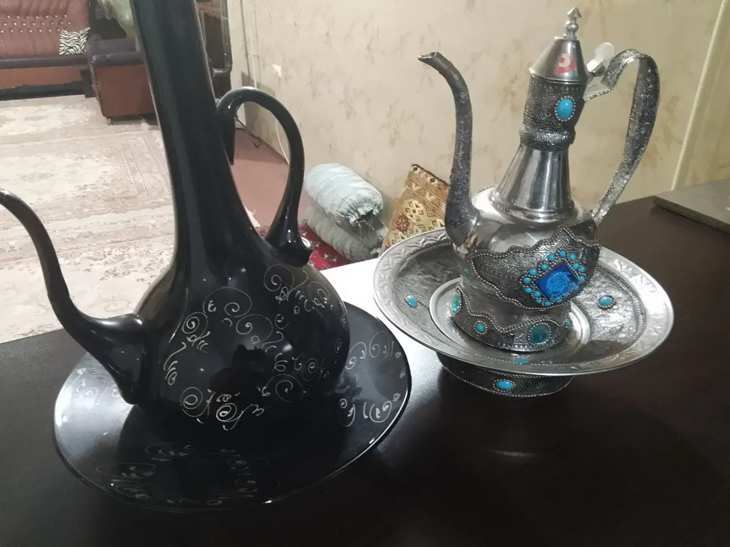 دو دست آفتابه لگن قدیمی|صنایع دستی و سایر لوازم تزئینی|قزوین, |دیوار