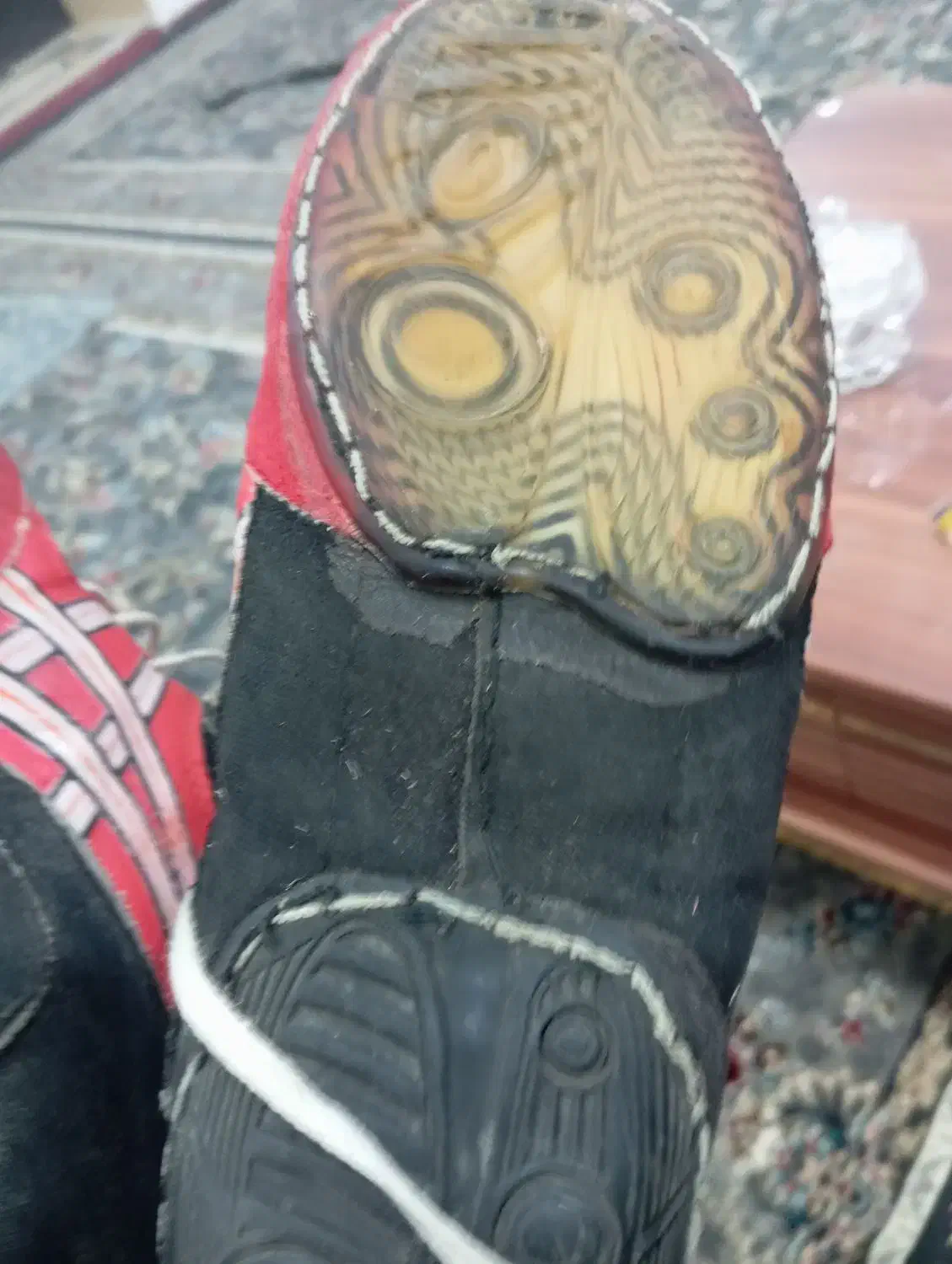 کفش کوشتی|کیف، کفش، کمربند|بانه, |دیوار