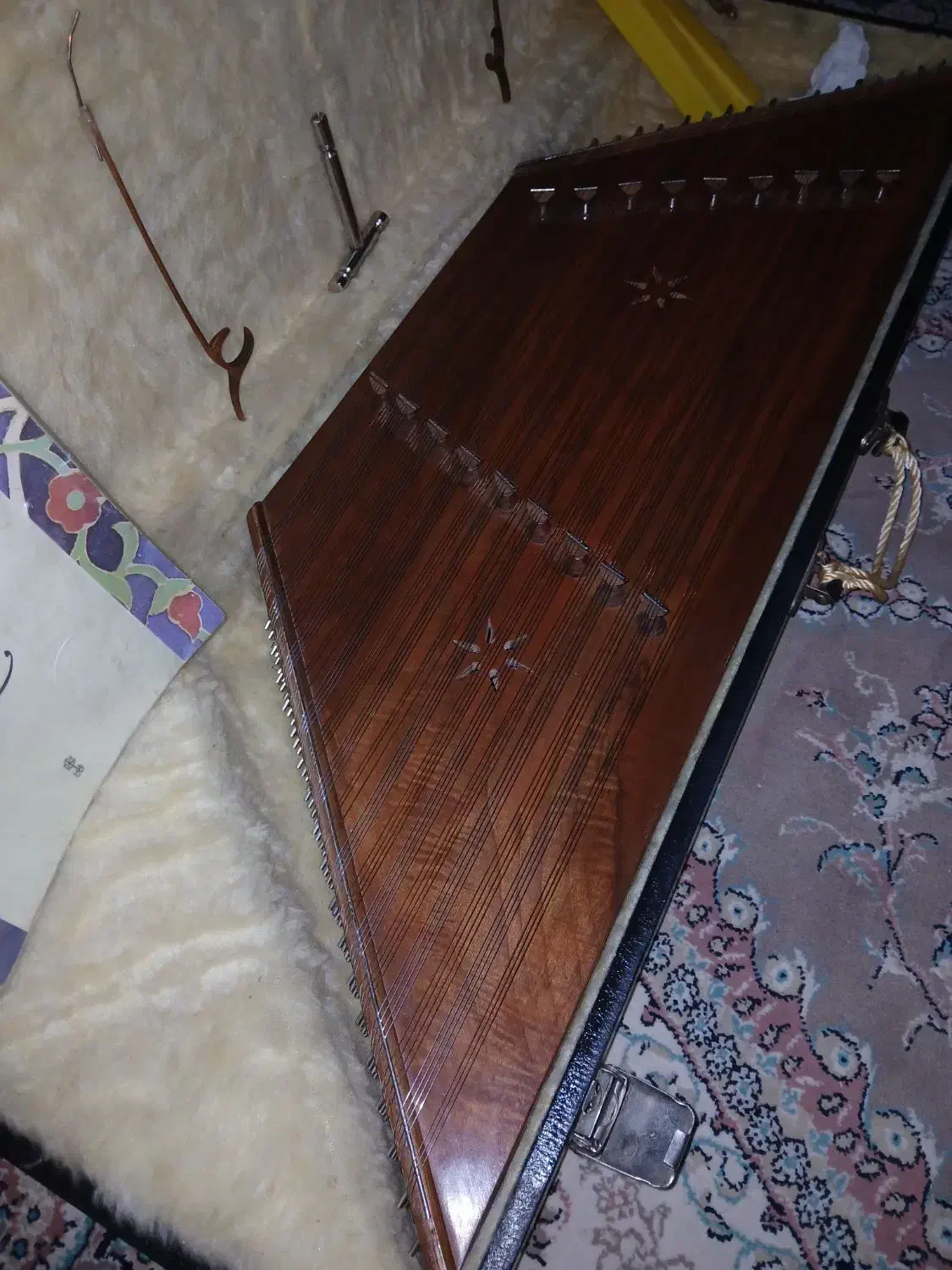 سنتور بسیار خوش صدا قدیمی برای ۳۵ سال پیش|سازهای سنتی|ورامین, شهرک مدرس|دیوار