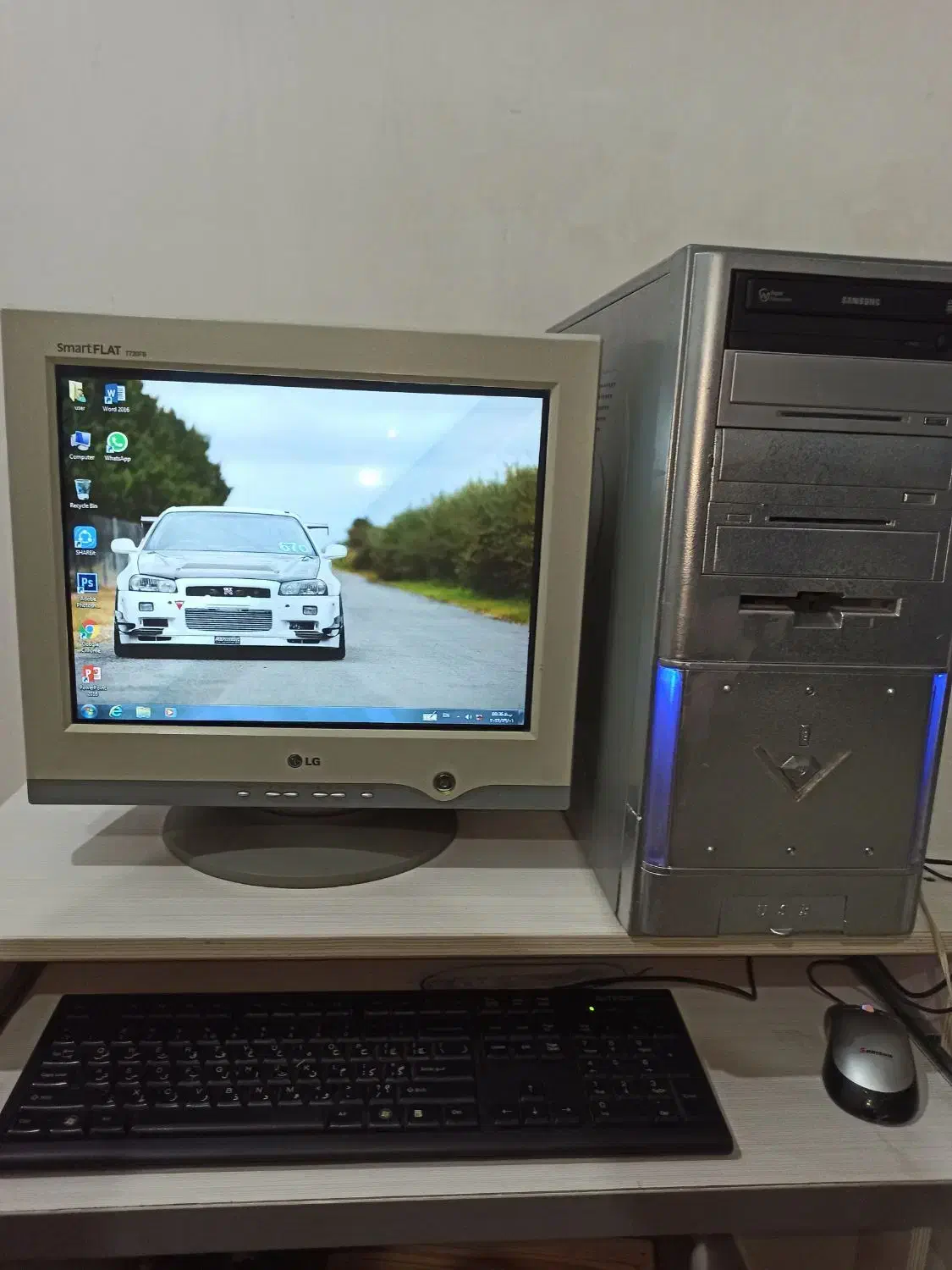 کامپیوتر خونگی قدیمی|رایانه رومیزی|شوشتر, |دیوار