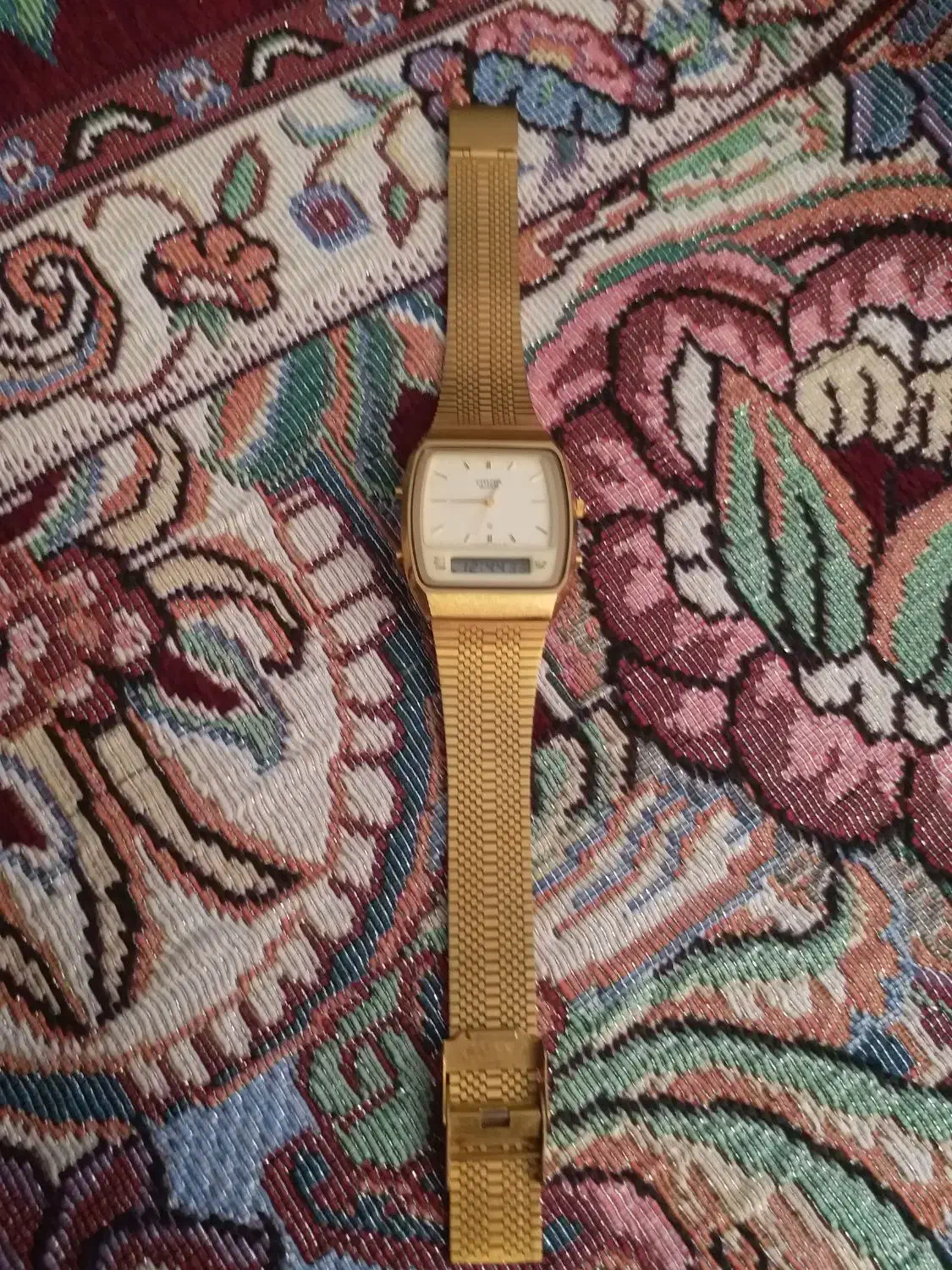 ساعت سیتیزن دوزمانه،کلکسیونی|ساعت|شیراز, میانرود|دیوار