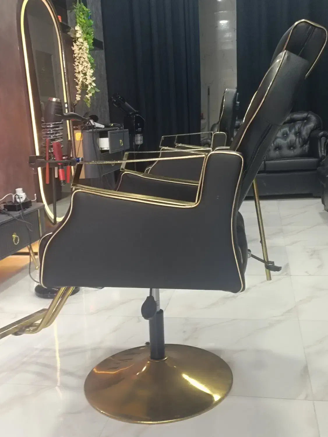 صندلی آرایشگاه|آرایشگاه و سالنهای زیبایی|لردگان, |دیوار