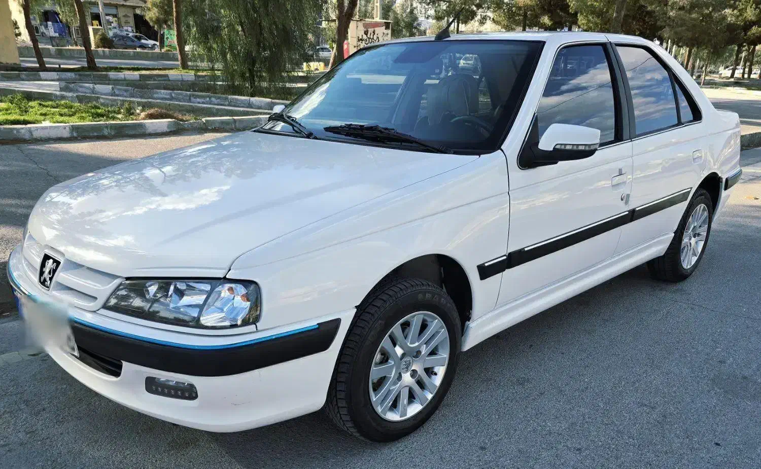 پژو پارس 403سفارشی|خودرو سواری و وانت|زاهدان, |دیوار