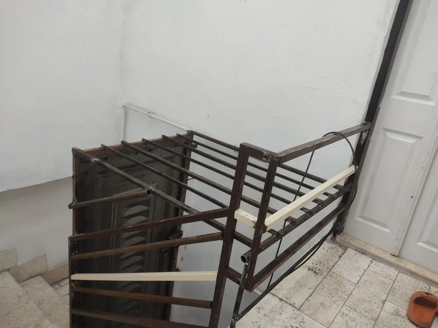 جوشکاری سیار|خدمات پیشه و مهارت|رشت, توشیبا|دیوار