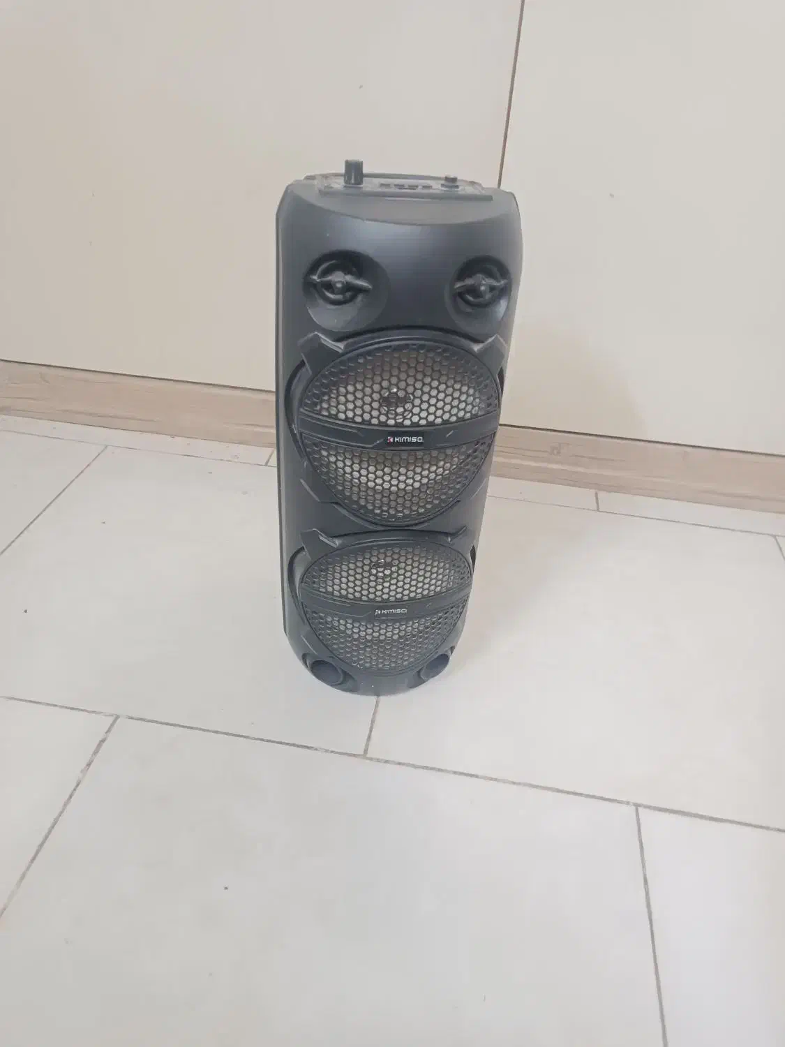 باند صوتی هم فلش خور هم بلوتوث هم میکروفون دار|سیستم صوتی خانگی|تهران, طیب|دیوار